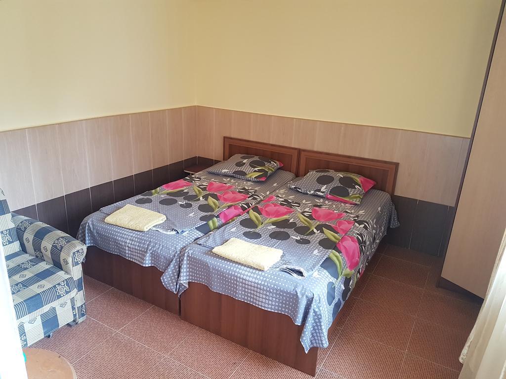 Guesthouse 97 In Batumi Kültér fotó